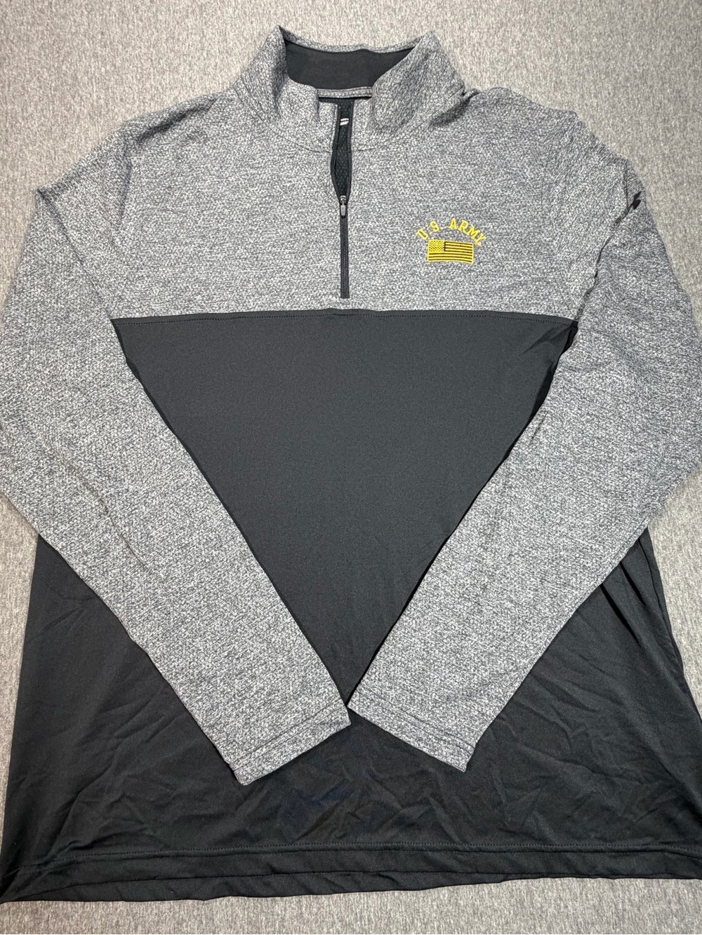 US Army Under Armour 1/4 Zip Pullover Mens XL Loose Fit Gray Black Long Sleeve